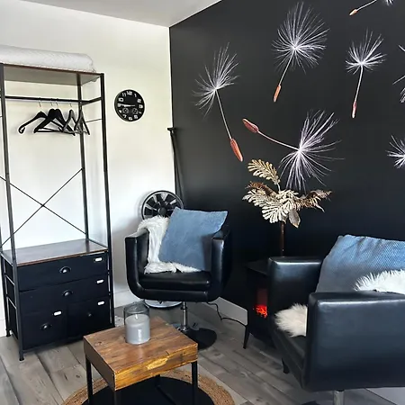 Casa Aan De Plas, Met Sauna En Hottub Of Jacuzzi