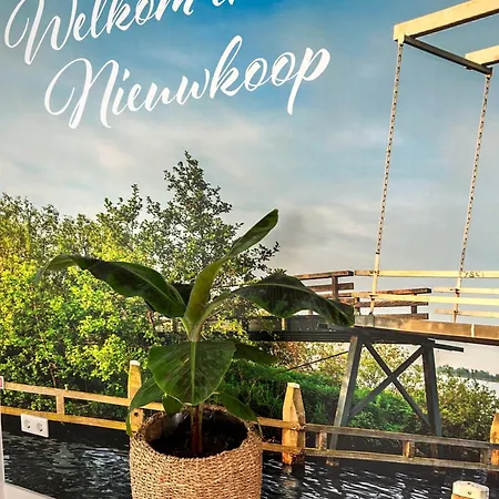 Casa Aan De Plas, Met Sauna En Hottub Of Jacuzzi 3* Nieuwkoop