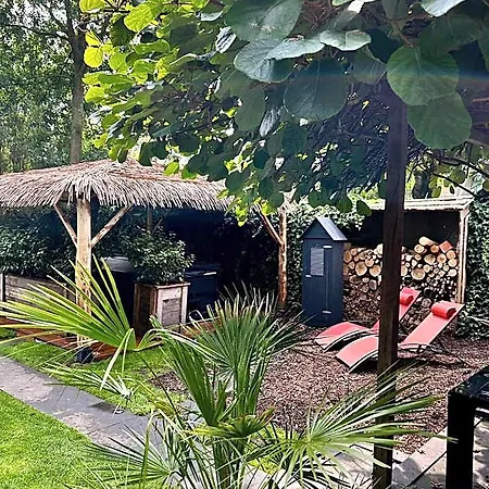 Casa Aan De Plas, Met Sauna En Hottub Of Jacuzzi 3* Nieuwkoop