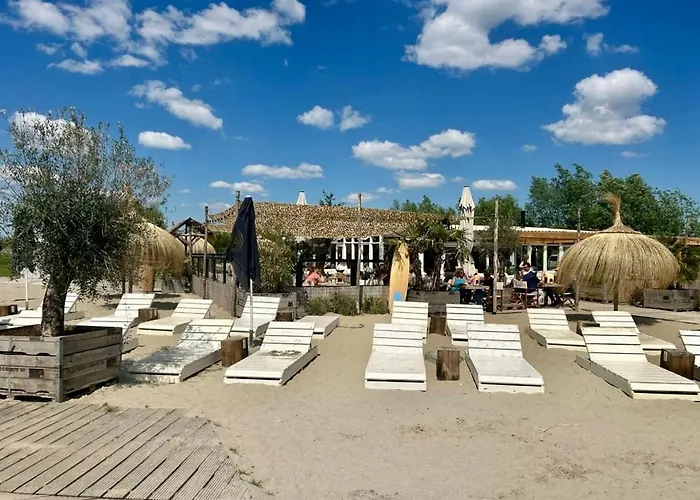 Bed & Breakfast Casa Aan De Plas, Met Hottub En Jacuzzi 3*